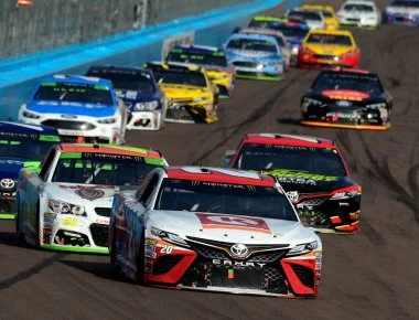 NASCAR: Η θυσία του θρύλου που άλλαξε ένα ολόκληρο σπορ (φωτο)